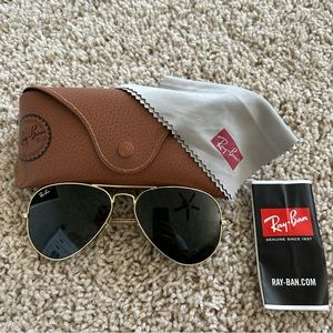 Ray Ban Sunglasses - Aviator Gold and Green Authentic (RB3025 L0205)